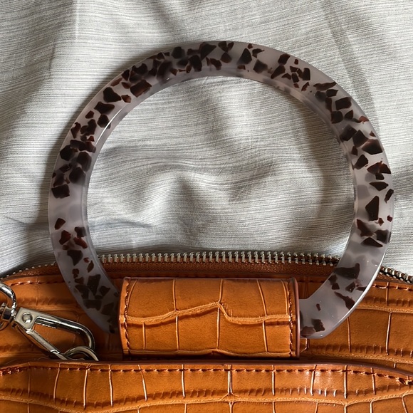 Zara cross body purse in faux crocodile with tortoise shell handles - Picture 3 of 6